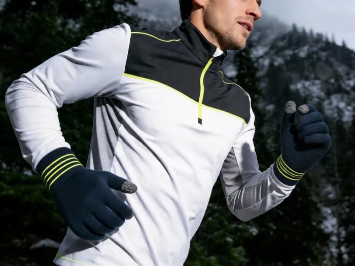 Seashell Ultra Thin Waterproof Running Gloves Action